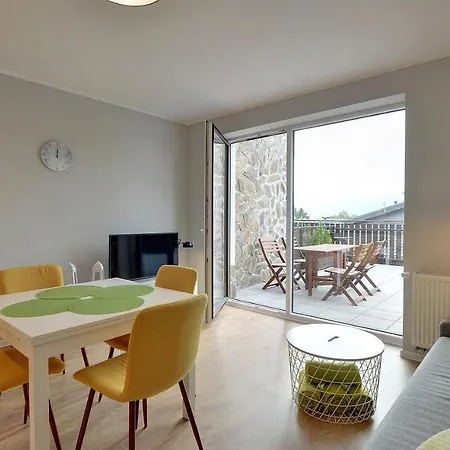 Appartement Apart Invest Perla B2 *